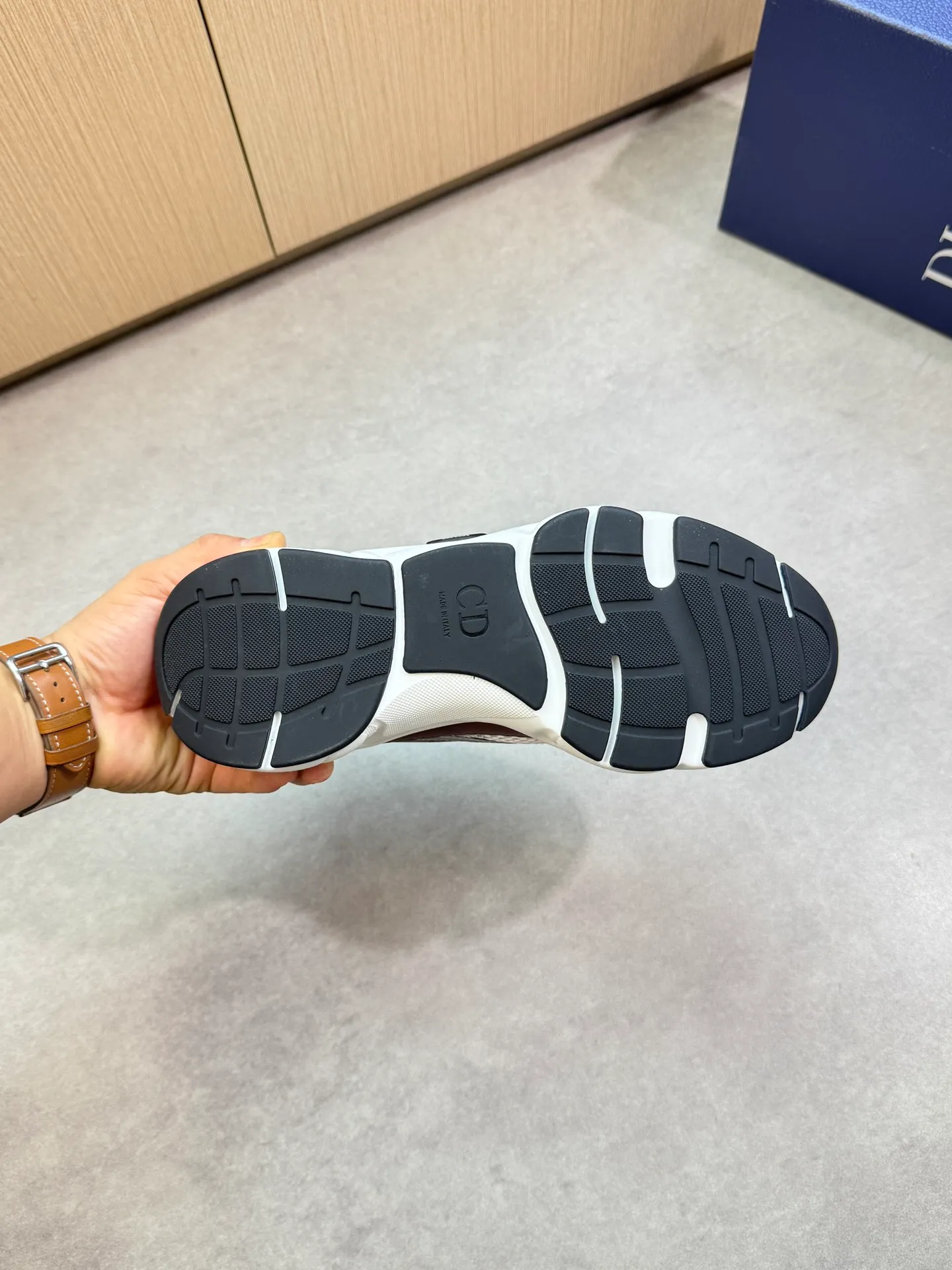 Factory price: 460💰[Dior] Dior - high-end quality original order 🔍🔍🔍 casual sports shoes - upper: 🔝 stone pattern calfskin, high silk mesh canvas, brand totem cloth, tongue and heel; reflective brand webbing - lining: brand canvas - original: ultra-light T men's shoes 💰U foam rubber; two-color molded outsole -Ultra-high quality control·Fine workmanship: highlighted (high-end·nobility·grade) -Size: 39-44 (38, 45, 46, 47, can be customized)·D9285